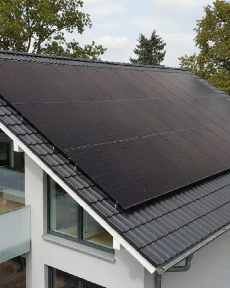 Einfamilienhaus mit Photovoltaik Prev-end